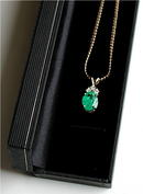 EMERALD 5.50 CARAT * COLOMBIAN. Diamond