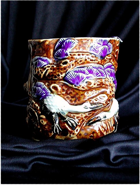 JAPAN Antique Hirado Porcelain Brush Vase