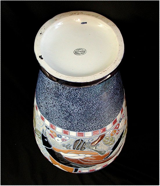 CZECH AMPHORA. TROPIC SERIES Circa 1930's * $ 745.