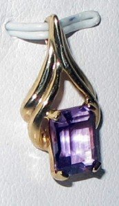 AMETHYST GEMSTONE Gold Pendant with Necklace , Boxed Set