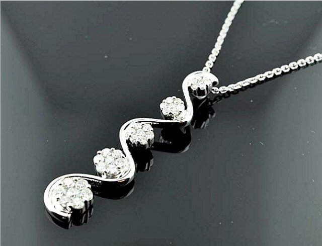 WHITE DIAMOND PENDANT 1.00 Carat 14k White Gold Pendant