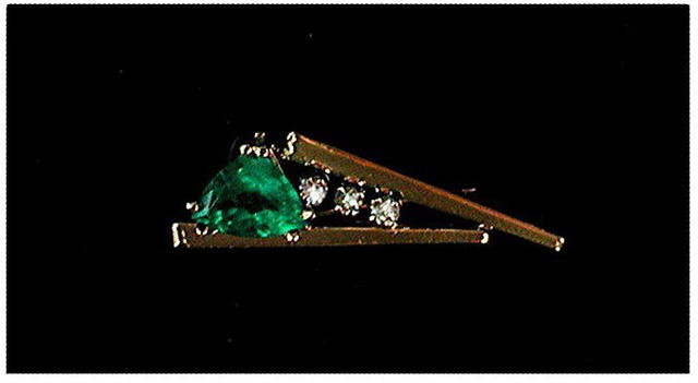 Emerald 2.25 carat Custom Trillion Cut Masterpiece. Diamond Pin 14k Yellow Gold * Certified