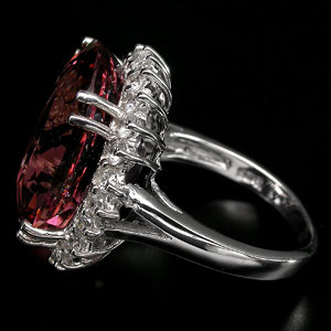 Luxuriously Stunning 18 Carat ! Oval Cut Strong Rosa Pink Morganite, Classic Style Diamond Cut Surround, only $ 149.