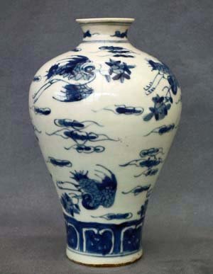 Antique Chinese Kangxi Blue and White Porcelain Vase