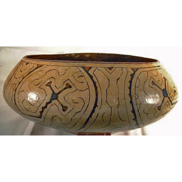Peruvian Amazon Shipibo Culture Pottery Bowl
