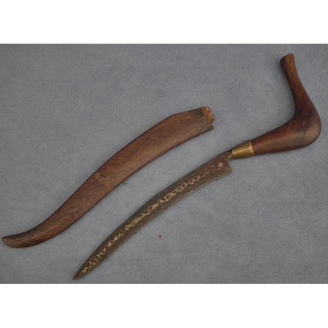 Antique Indonesian Dagger Islamic Knife Rencong 19th century