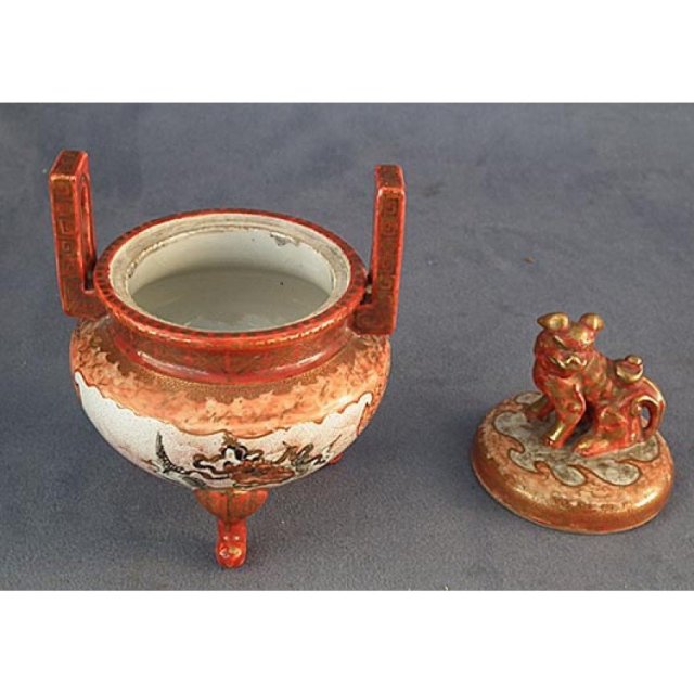 Antique Japanese Kutani Porcelain Incense Burner Koro