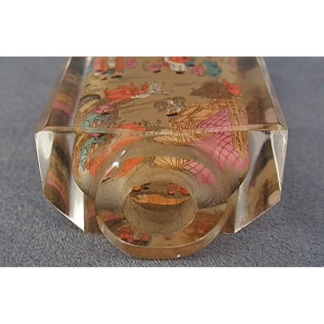 Chinese Inside Painted Crystal Glass Snuff Bottle