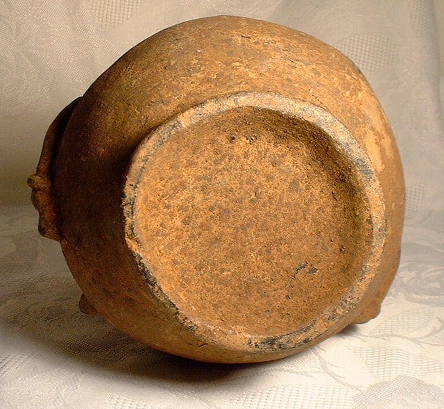 Ancient Pre Columbian Tairona Ceramic Vessel, c. 1000-1500