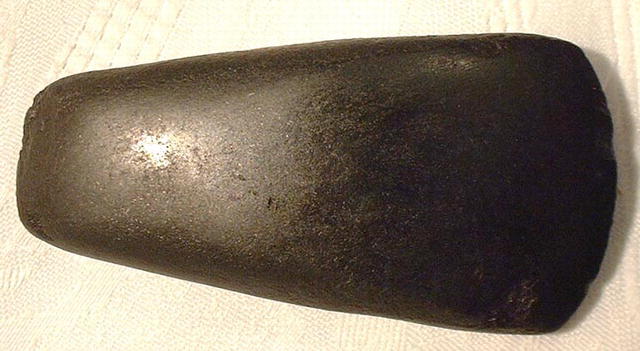 Mayan axe-celt, Preclassic 800 BC-100 AD