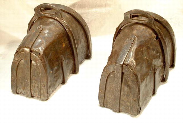 European knight Stirrups Circa 1600