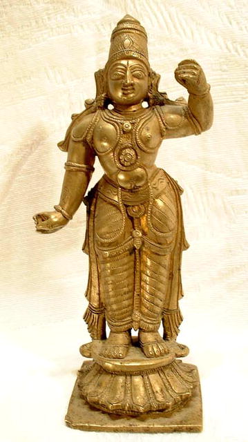 18TH CENTURY INDIAN HINDU GILDED BRASS FIGURE