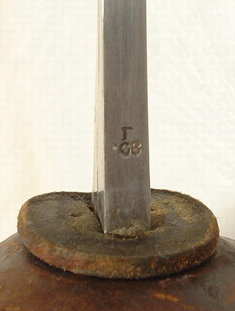 RARE VARIATION OF THE BRITISH SWORD PATTERN 1908