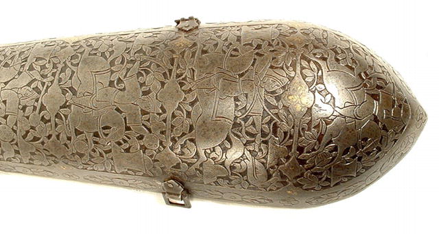 ANTIQUE PERSIAN ARM GUARD AMOUR BAZU BAND, 18th
