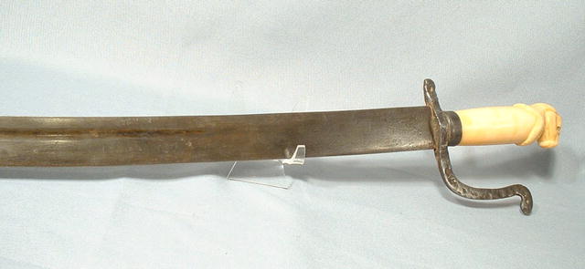 AMERICAN REVOLUTIONERY WAR SWORD, 18th century