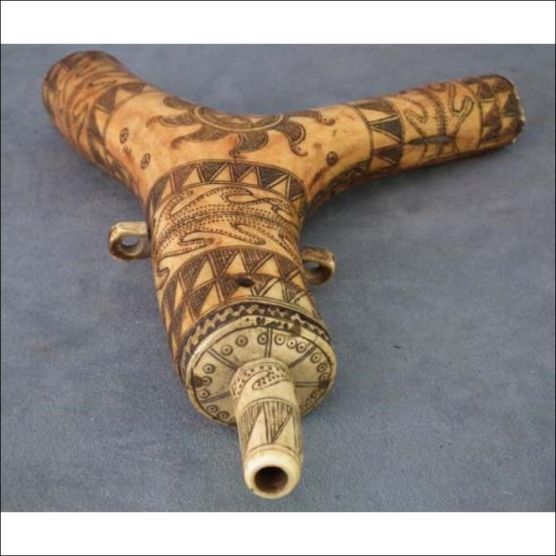 Antique 17th -18th Century Hungarian Gun Powder Flask Horn Transylvanian