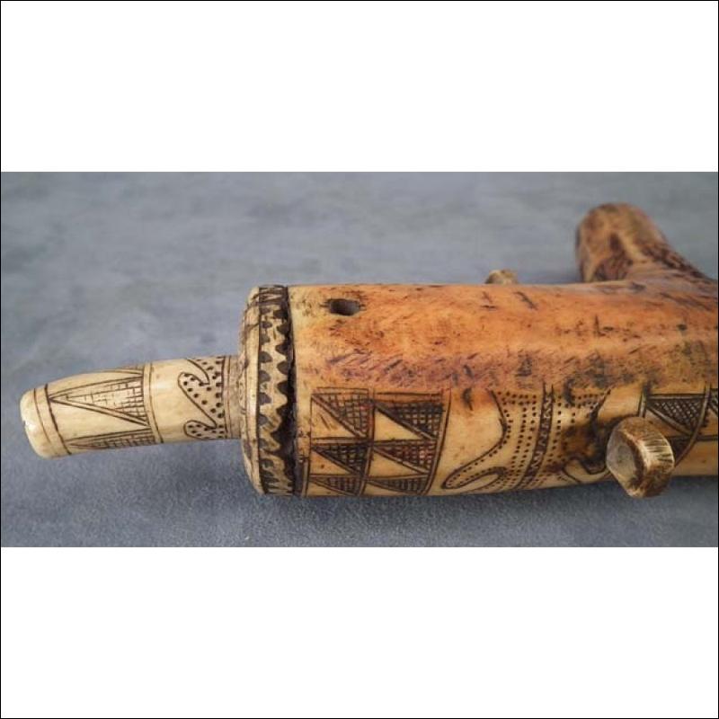 Antique 17th -18th Century Hungarian Gun Powder Flask Horn Transylvanian