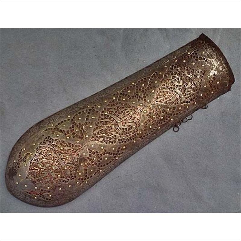 Antique 17th century Islamic Persian Safavid Bazu Band Armor