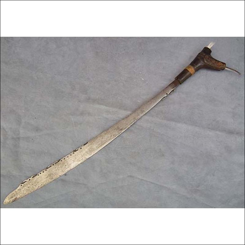 Antique Sword Head Hunters Dayak Mandau Parang Ihlang Borneo