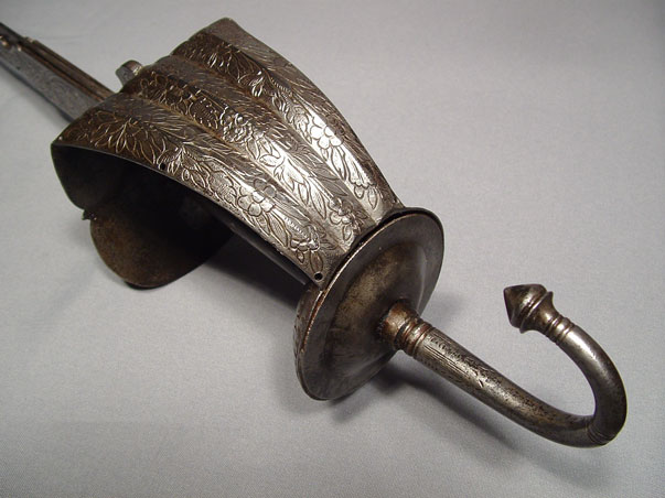 ANTIQUE INDO PERSIAN INDIAN SWORD FIRANGI FROM