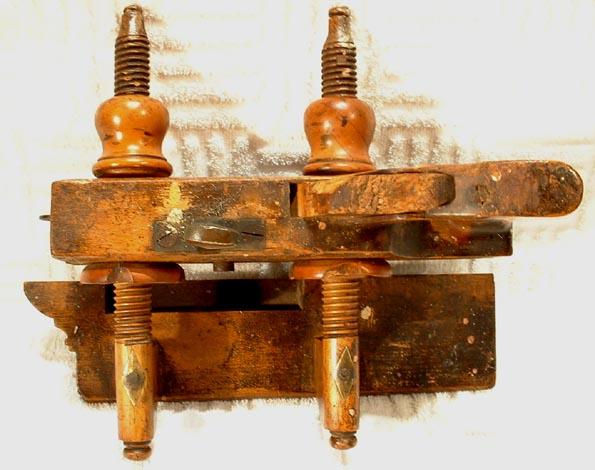ANTIQUE WOODEN PLANE - CARPENTRY TOOL, 19TH
