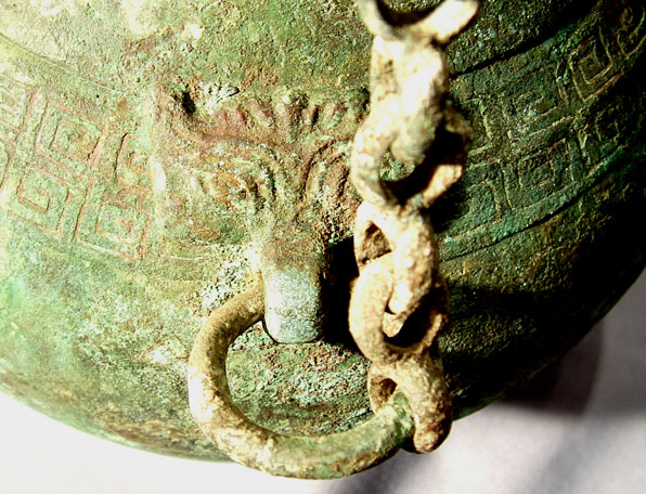Ancient Chinese Bronze Hu, Zhou Dynasty