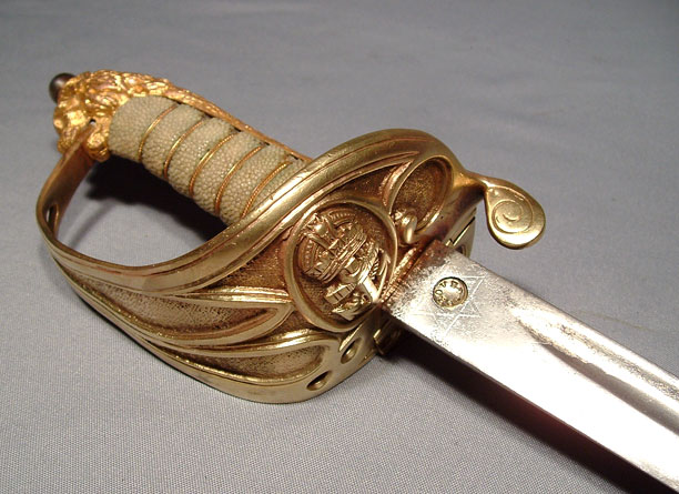 WWI BRITISH NAVAL OFFICERS SWORD