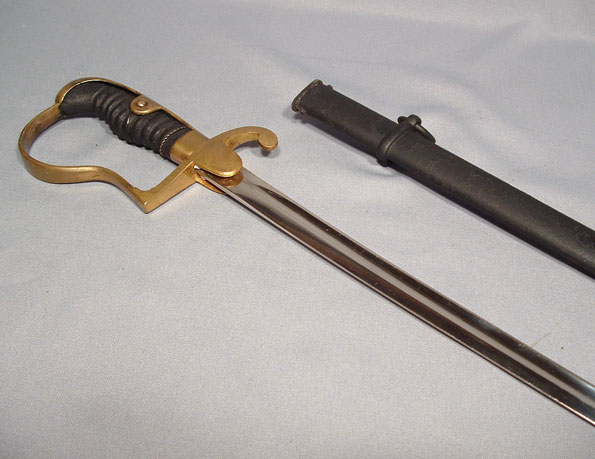ANTIQUE GERMAN OFFICERS SWORD, 19TH CENTURY