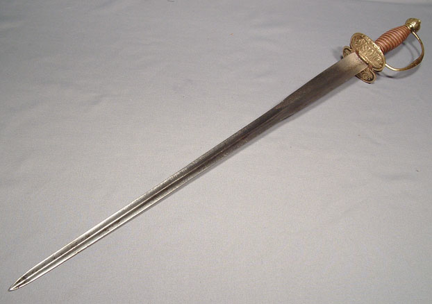 ANTIQUE SMALL SWORD, 18TH CENTURY EUROPE