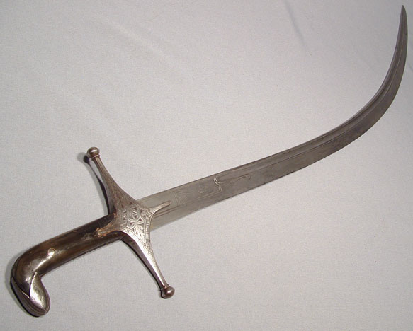 CAUCASIAN ISLAMIC RUSSIAN SWORD SHAMSHIR, 18TH CENTURY