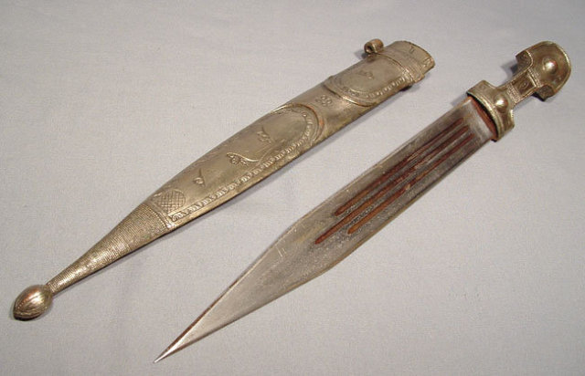 ANTIQUE ISLAMIC JORDANIAN CIRCASSIAN KINDJAL SWORD