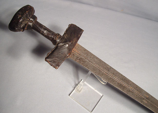 ANTIQUE ISLAMIC TAKOUBA SWORD, 19TH CENTURY