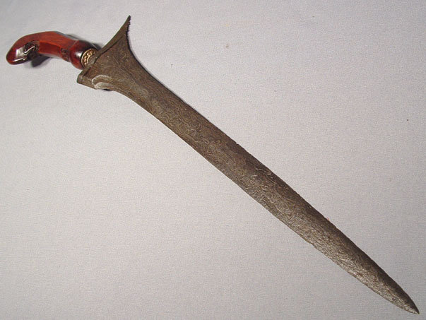 ANTIQUE KRIS- KERIS INDONESIAN SHORT SWORD, 19TH CENTURY