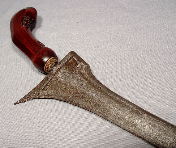 ANTIQUE KRIS- KERIS INDONESIAN SHORT SWORD, 19TH CENTURY