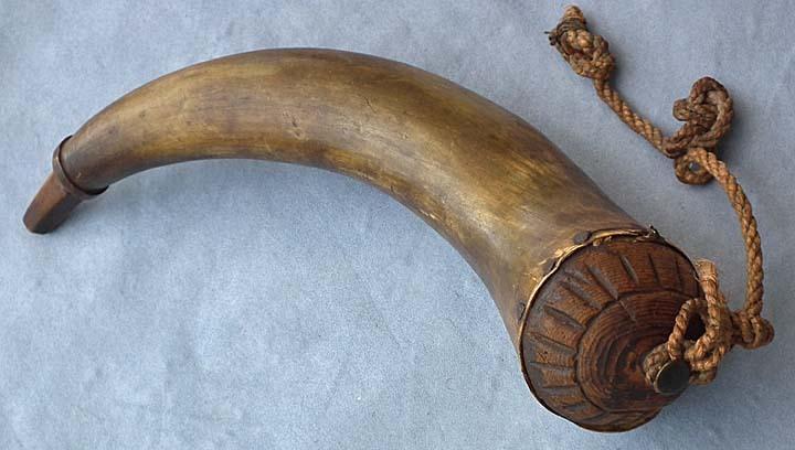 Antique 18th century Revolutionary War American rifleman Powder Horn