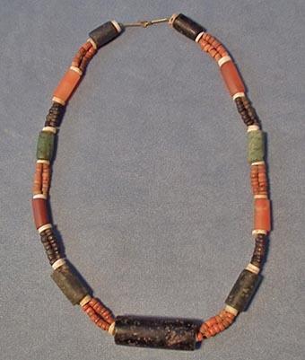 Antique circa 500 - 1500 AD Pre-Columbian Tairona Culture Necklace