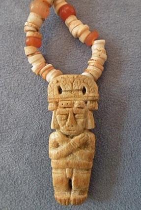 Antique Pre-Columbian circa 500 - 1500 AD Tairona Culture Necklace
