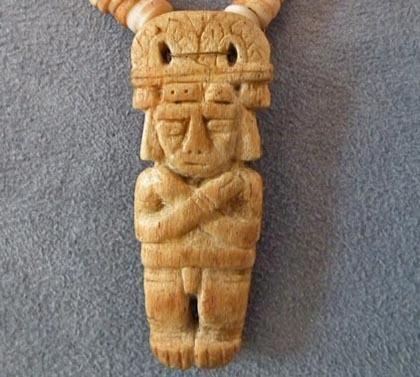 Antique Pre-Columbian circa 500 - 1500 AD Tairona Culture Necklace