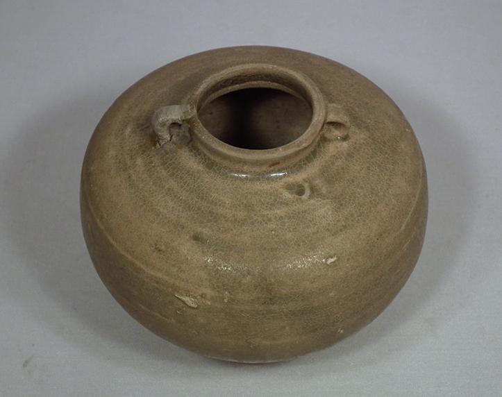 SOLD Ancient Chinese Jin Dynasty (265-420 A.D.) Yue Ware Celadon Jar