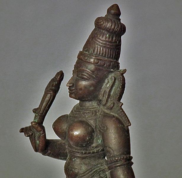 SOLD Antique bronze Figure Indian Hindu Parvati Meenakshi 15th-18th c India