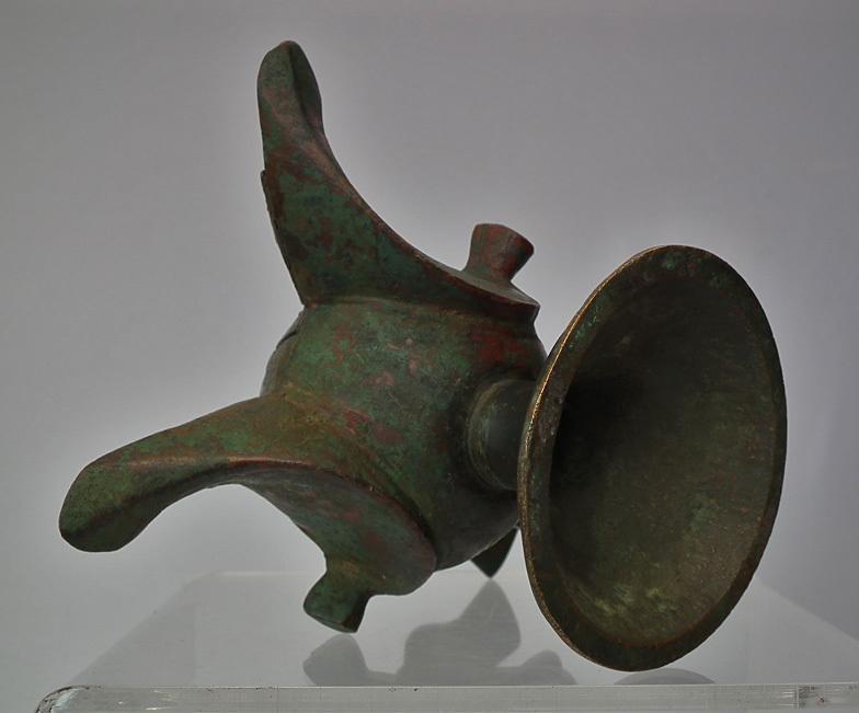 Antique Medieval Islamic Double-Wicked Bronze Oil Lamp Khorasan Seljuk Seljuq 12th C