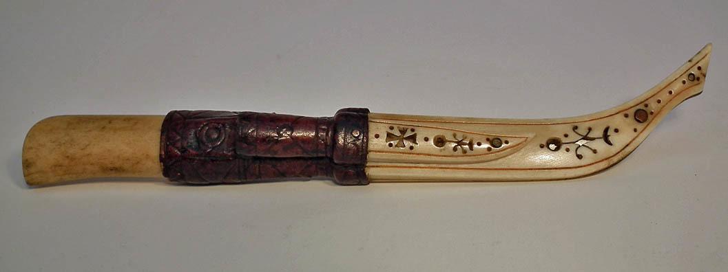 Superb Quality Antique Scrimshaw Finnish Knife Puukko
