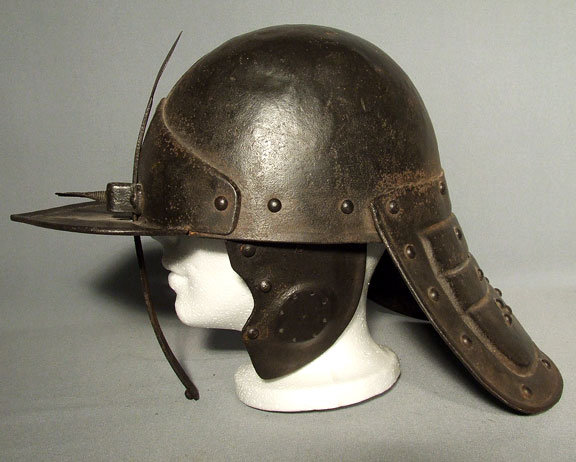 Antique 17th century Cromwellian Lobstertail Helmet Zischagge