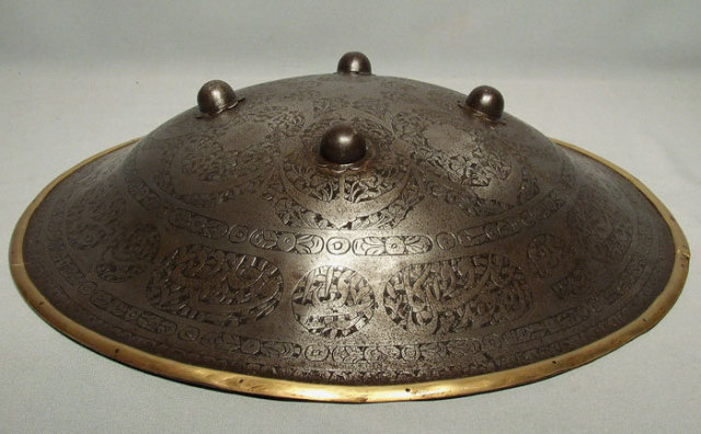 Antique 18th century Indo Persian Separ shield Armour