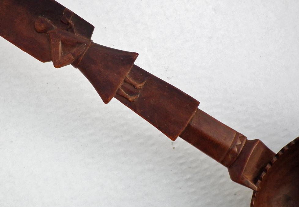 Antique American Folk Art Early 20th Century Finely Carved Wooden Ladle