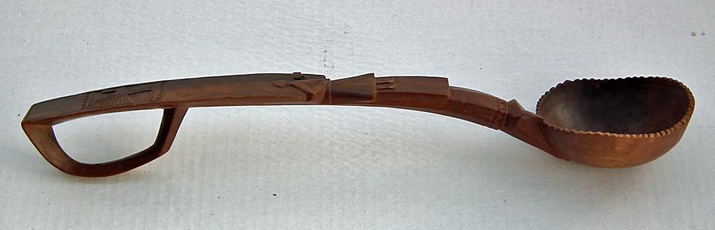 Antique American Folk Art Early 20th Century Finely Carved Wooden Ladle