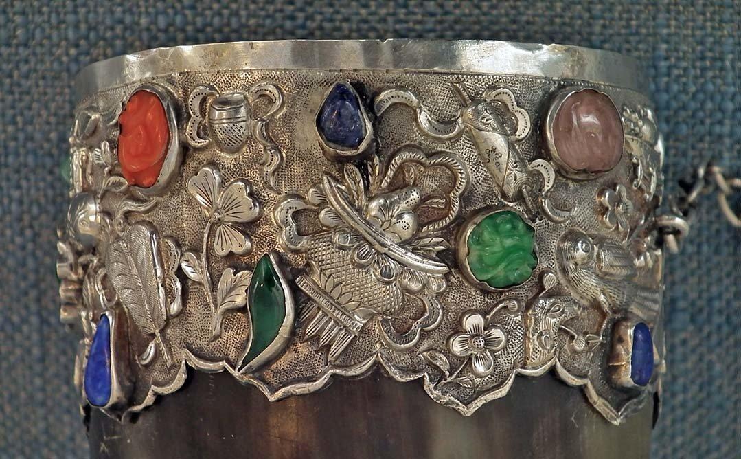 Antique 18th-19th Century Chinese Qing Dynasty Silver Mounted Jeweled Drinking Horn