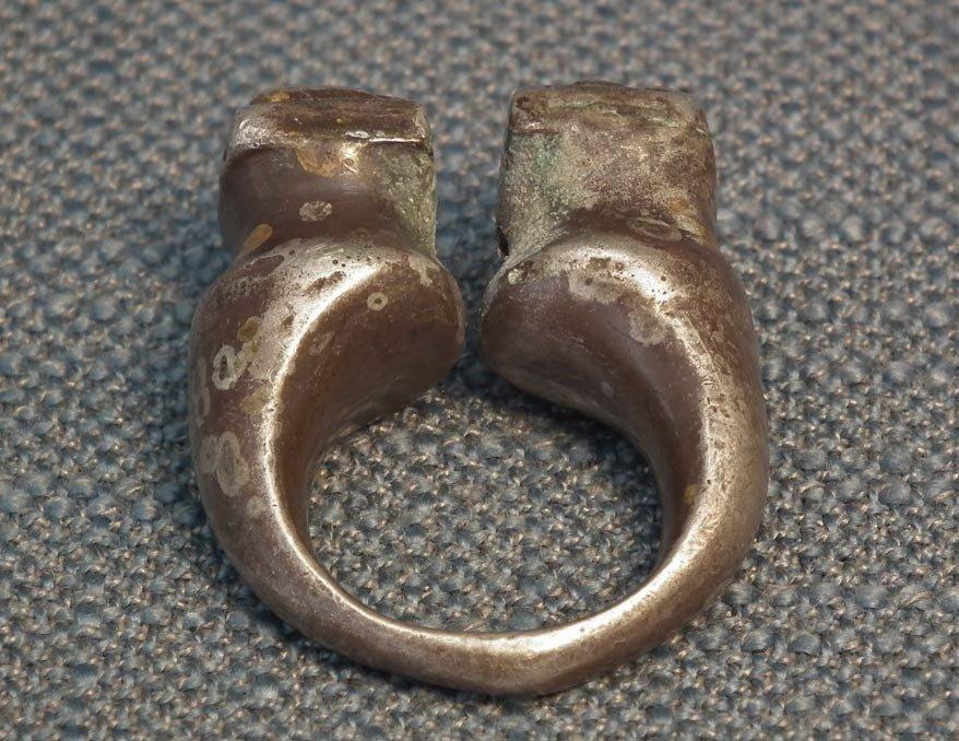 Ancient Roman 1st - 3rd century A.D. legionary Soldier Silver Ring