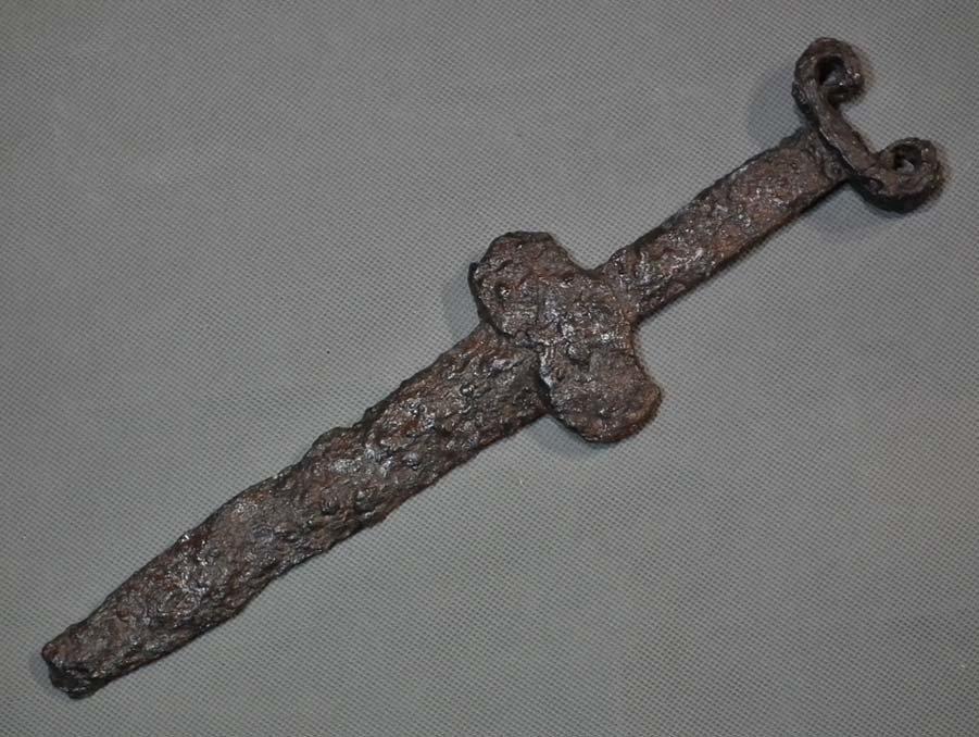Ancient 6th - 5th century B.C. Scythian Short Sword Dagger Akinakes Acinaces Akinakk