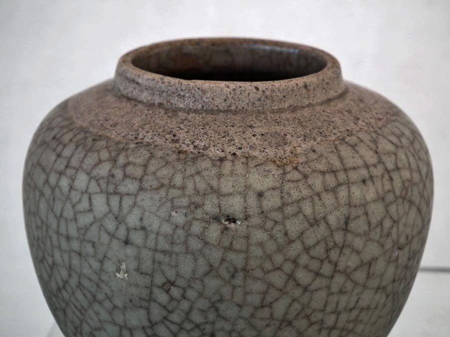Antique Chinese Yuan Dynasty Crackle – Glaze Ge Type Ceramic Jar